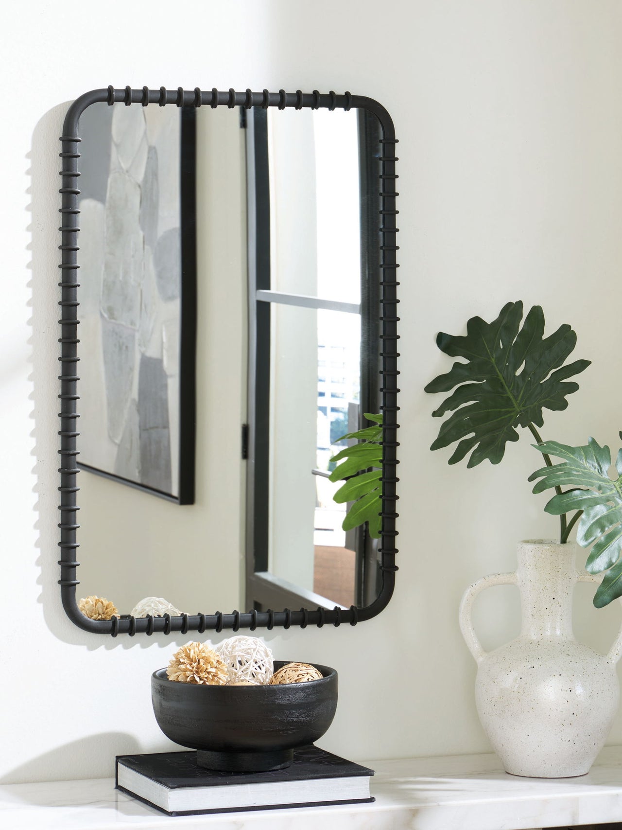 Judlow - Accent Mirror - Black